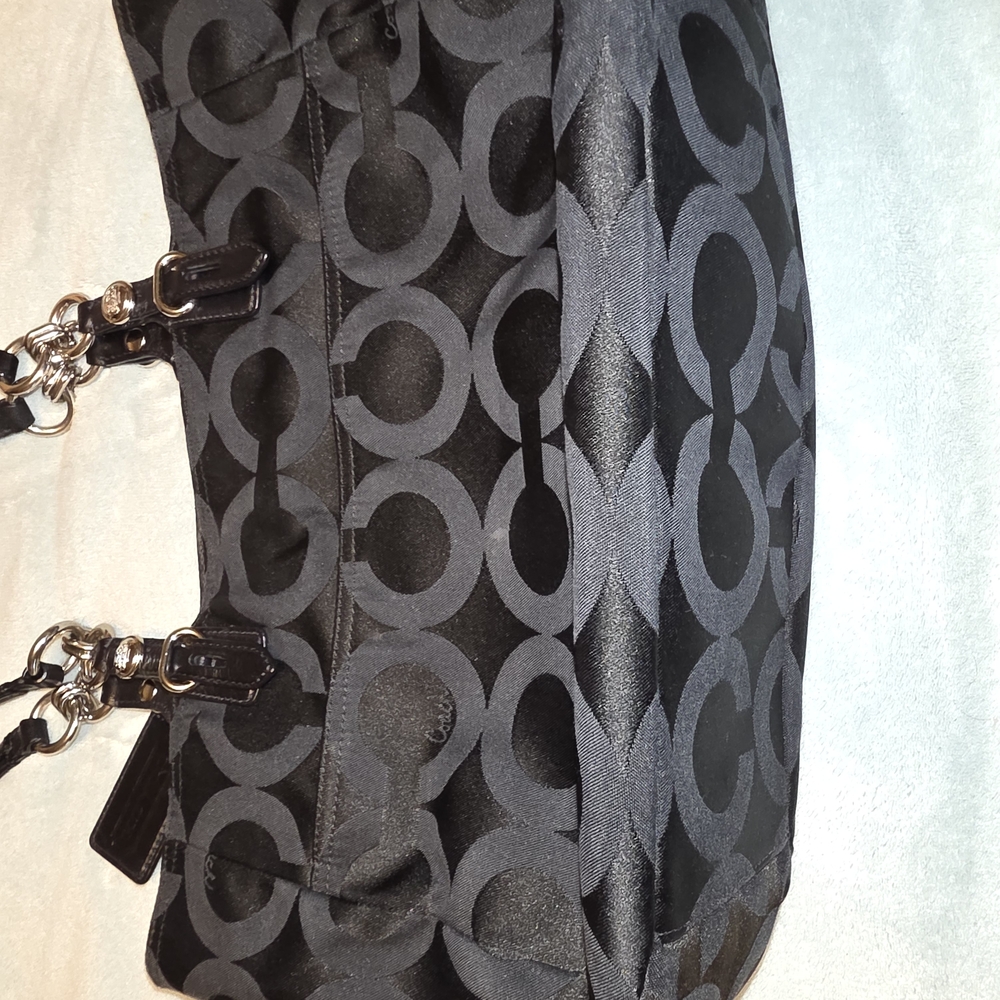 Coach Black Signature Shoulder Bag - Picture 11 of 16